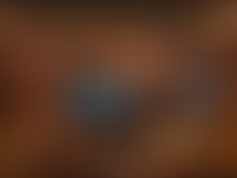 Ilustrasi platform Sportsbook QQ2889 menampilkan panduan cara bermain taruhan olahraga digital dengan tampilan interaktif, layar laptop dan smartphone menampilkan taruhan real-time, serta latar stadion dan bola basket, sepak bola, dan baseball.