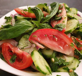 סלט ירקות גאורגי.jpg