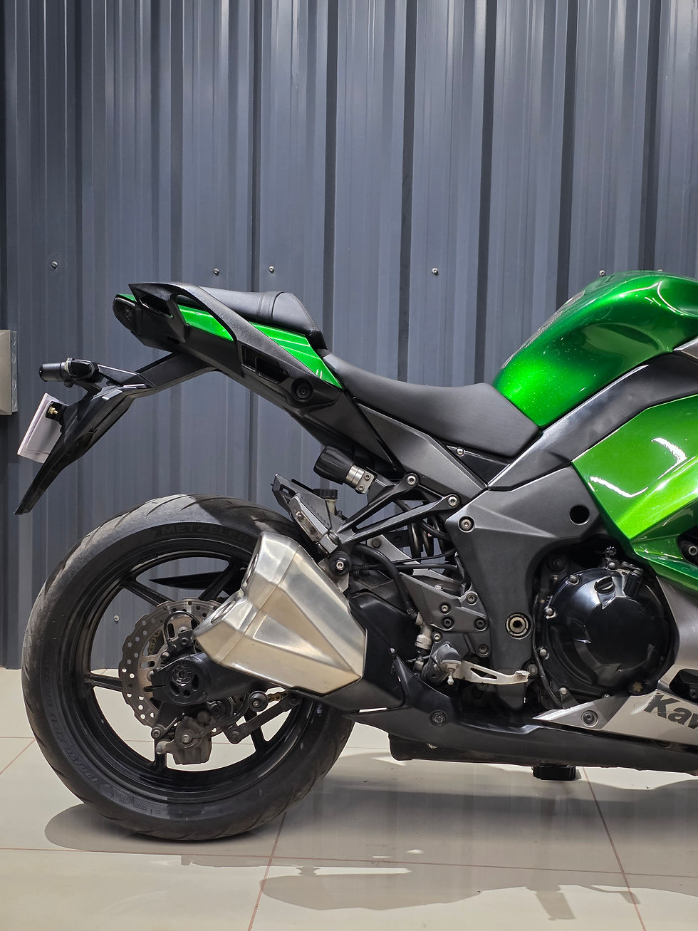 Thumbnail: Kawasaki Ninja 1000