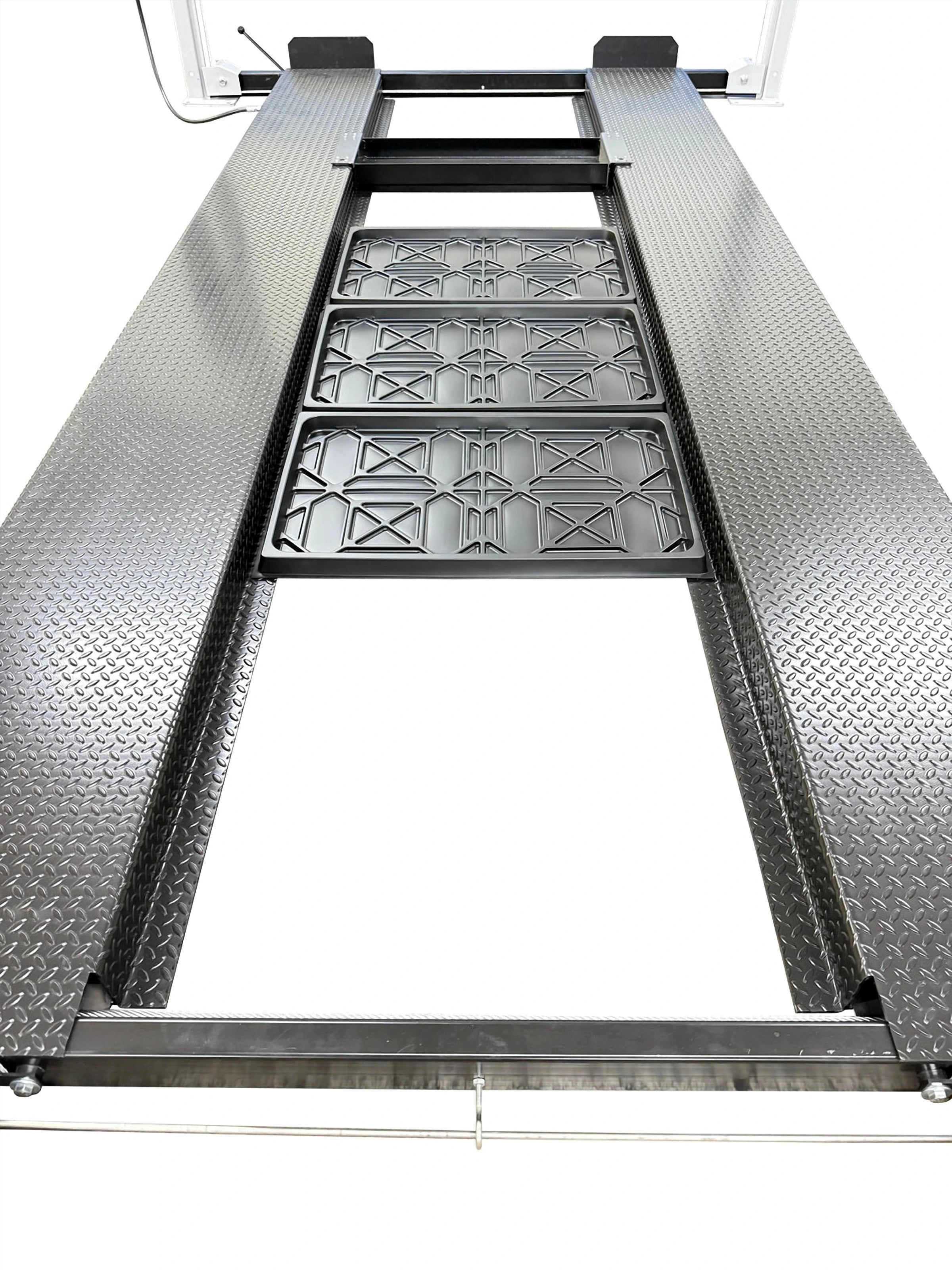Triumph USA8000 8,000 lb Four-Post Service and Storage Auto Lift