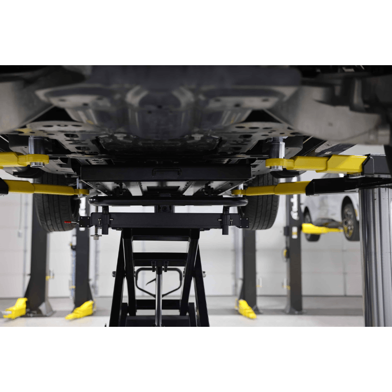 Challenger BT3300 3.3K Lifting Table