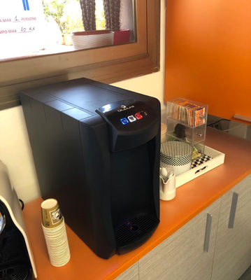 gasatore acqua calda e fredda iGreen Vicenza installato sopra banco