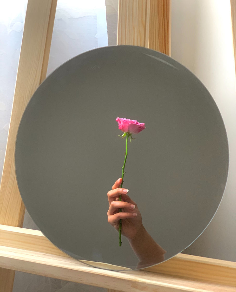 hypnotiseur humaniste pour apprendre à s'aimer