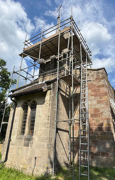 marathon scaffolding