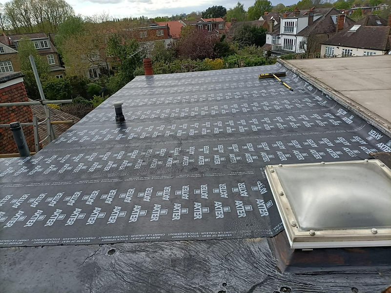 roof under construction
