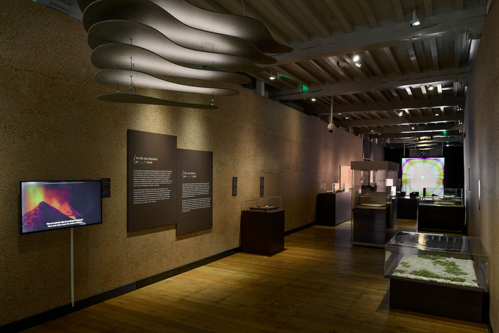 Tentoonstellingsontwerp voor de tentoonstelling De schepping van de wetenschap voor het museum Catharijneconvent