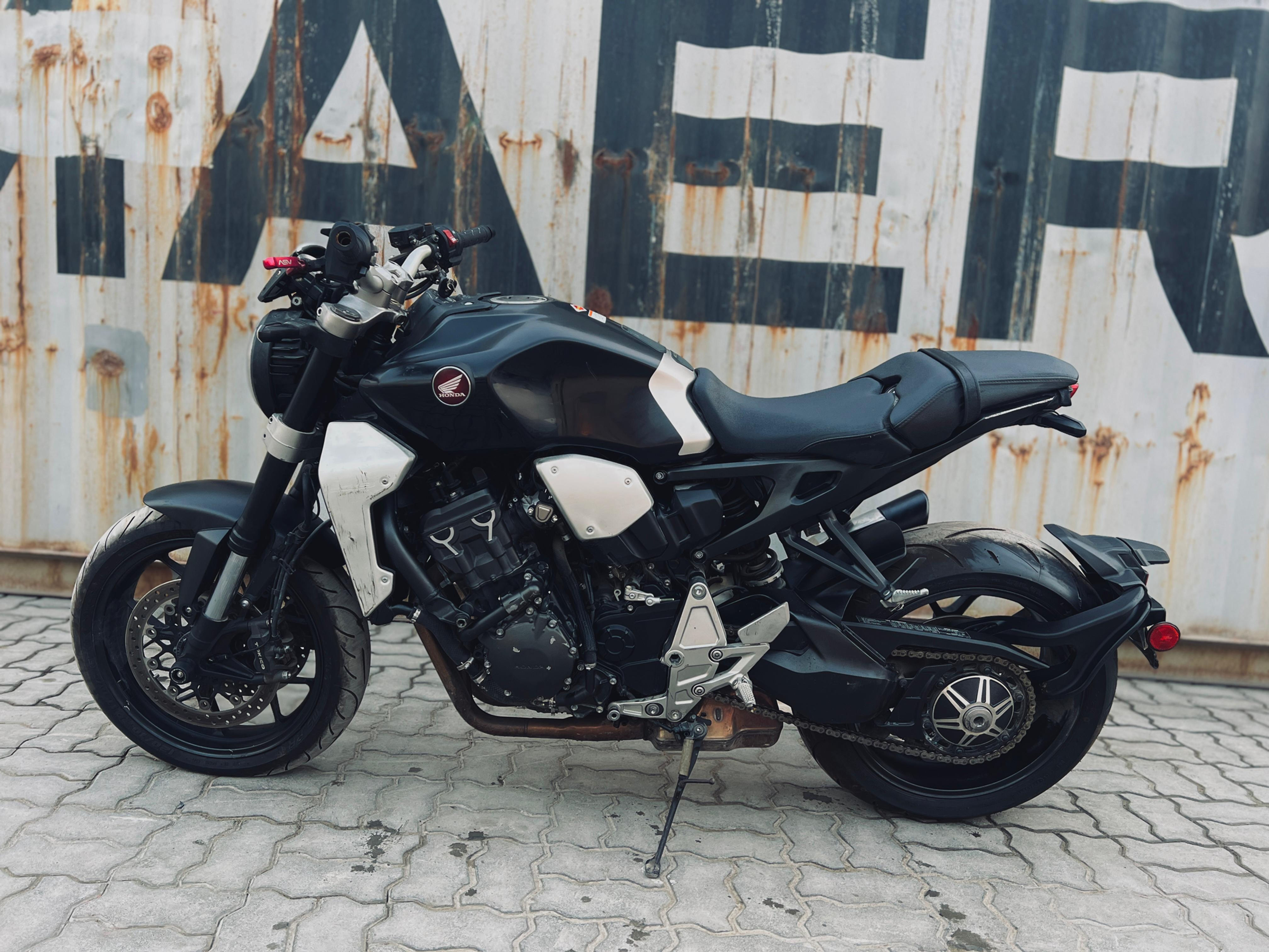 Cb1000r_2019