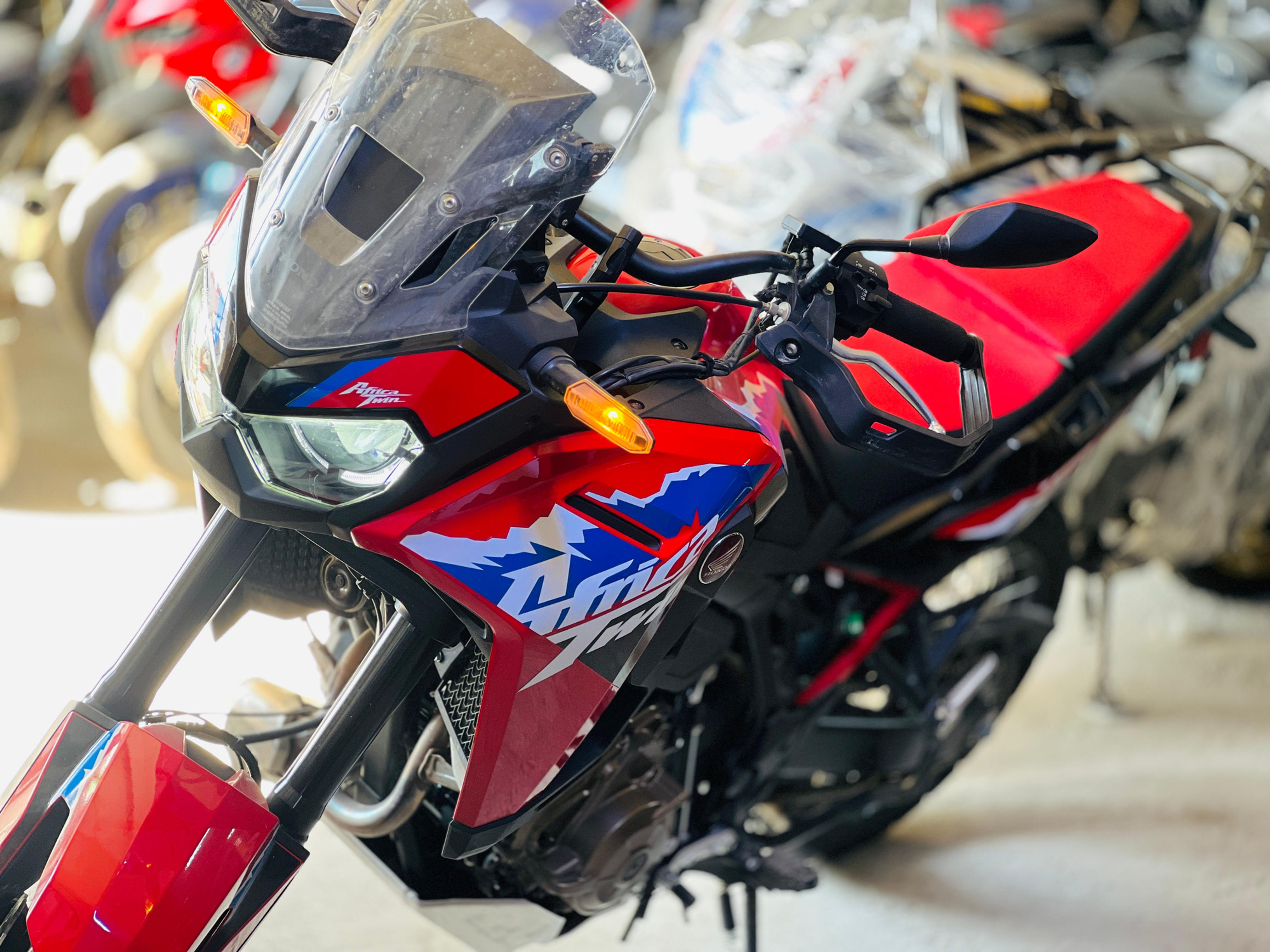 Africa twin1100_2024