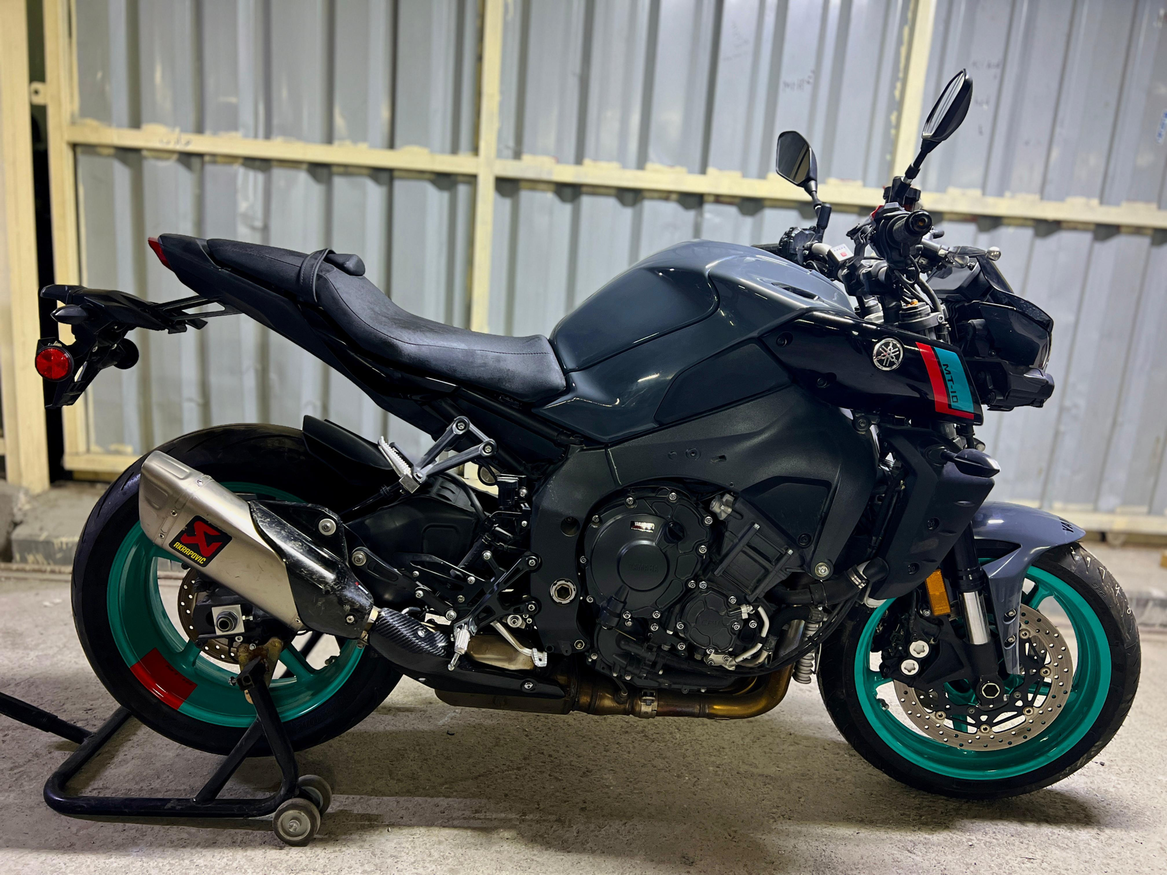 Yamaha mt10_2022