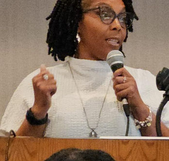 DR TRACY POWELL