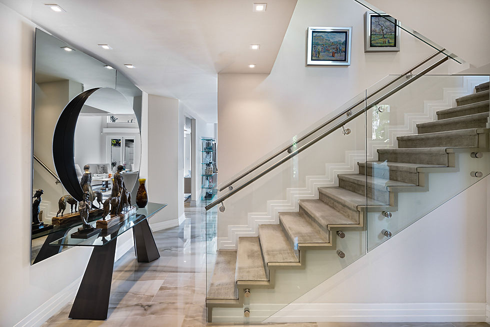 19971 NE 39th Place Foyer-Stairway