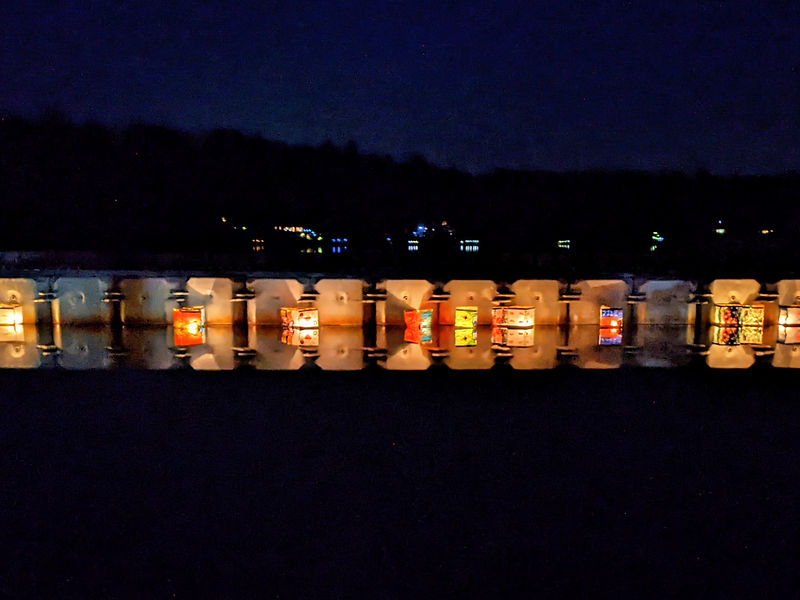 PXL_20220826_003753874.NIGHT.jpg