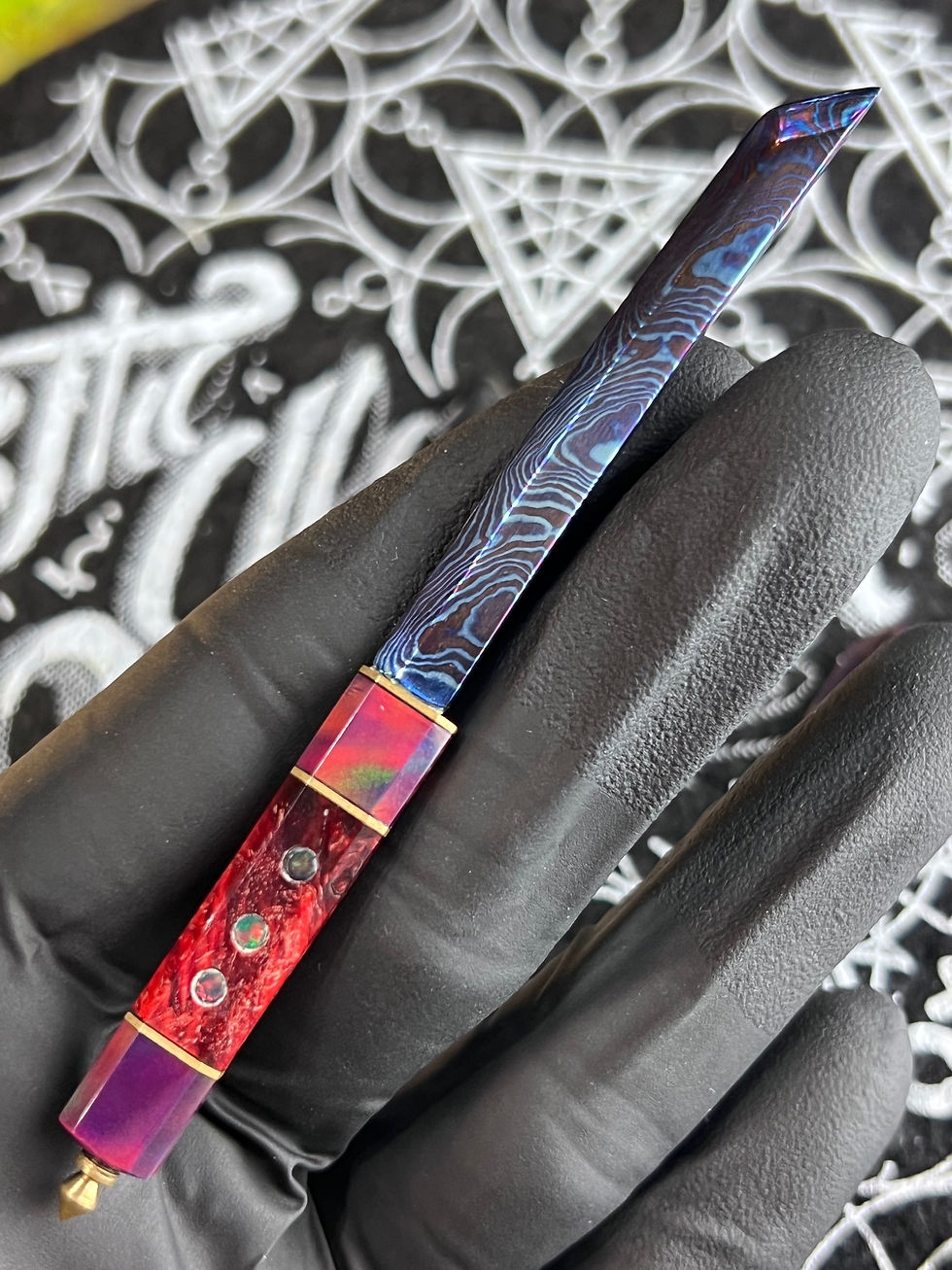 Thumbnail: Elite Customs MoKuTi blade