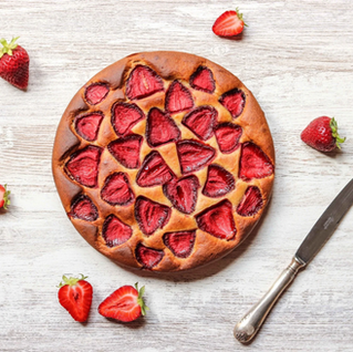 Gluten-Free Vegan Banana Strawberry Cake