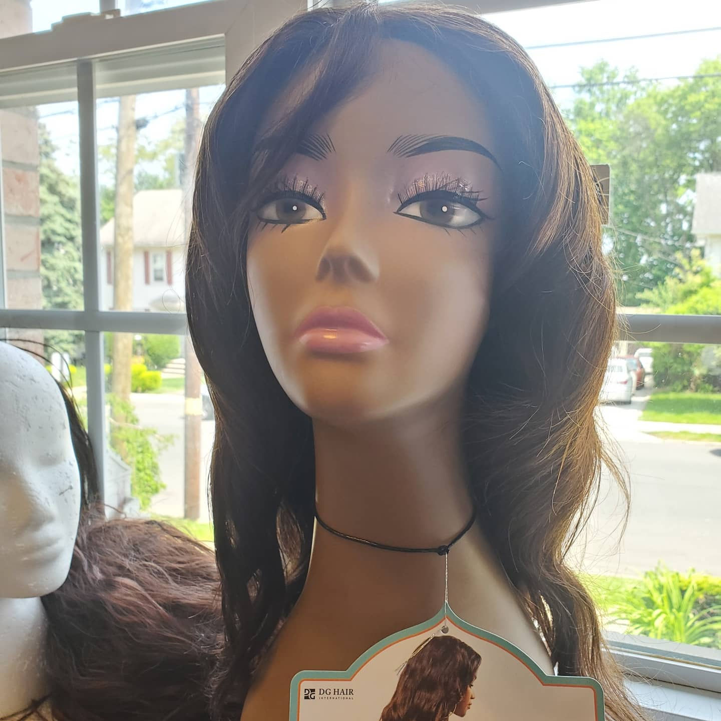 Wavy Shoulder Length