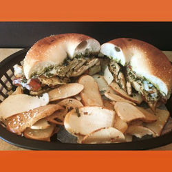 Grilled Chicken Pesto Bagel
