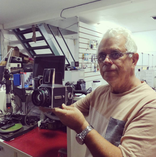 Itamarati Assistência Técnica - Camera Repair Shop content media