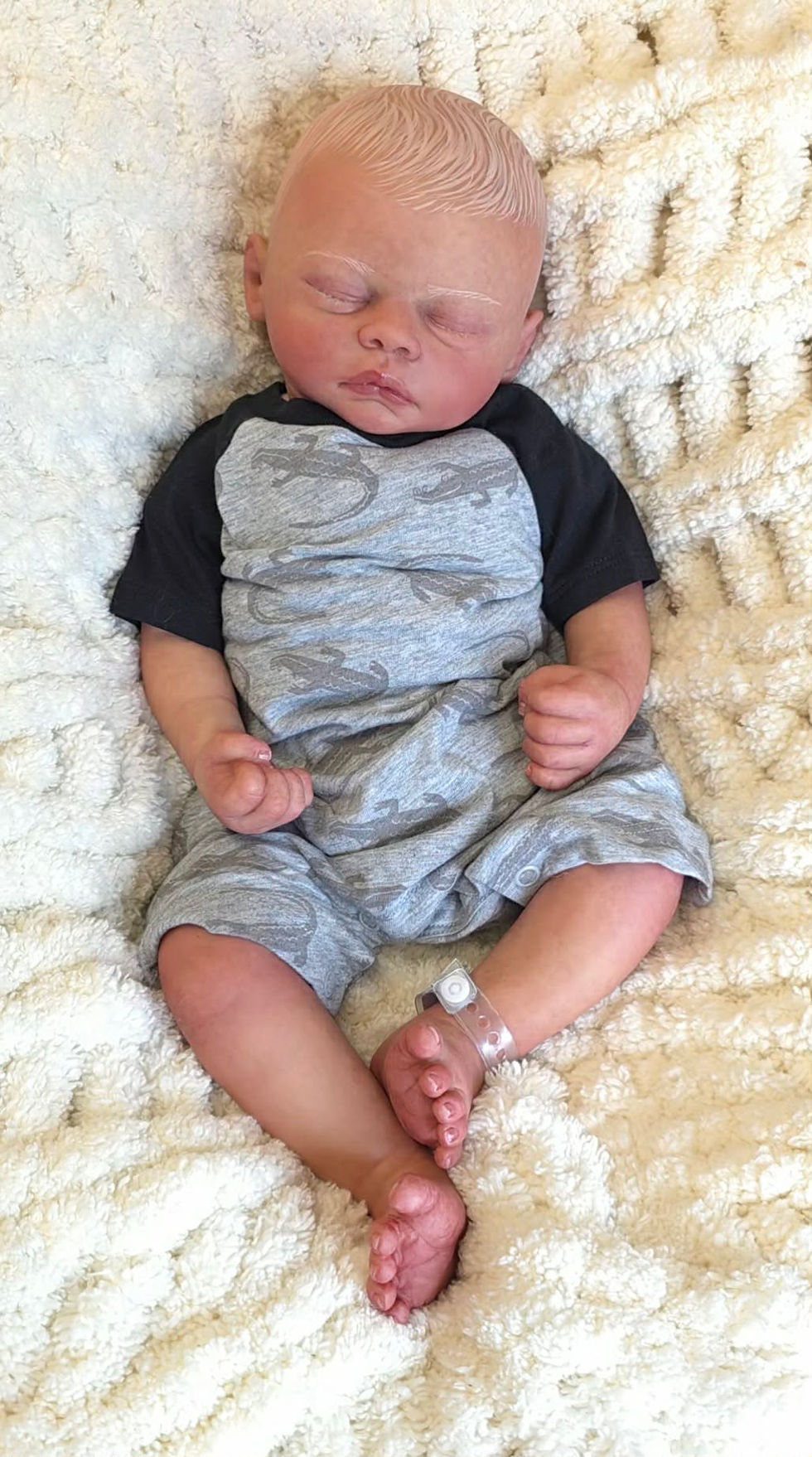 Thumbnail:  Reaborn Meg C-667