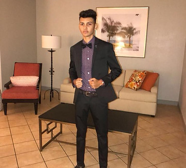 prom foto.jpg