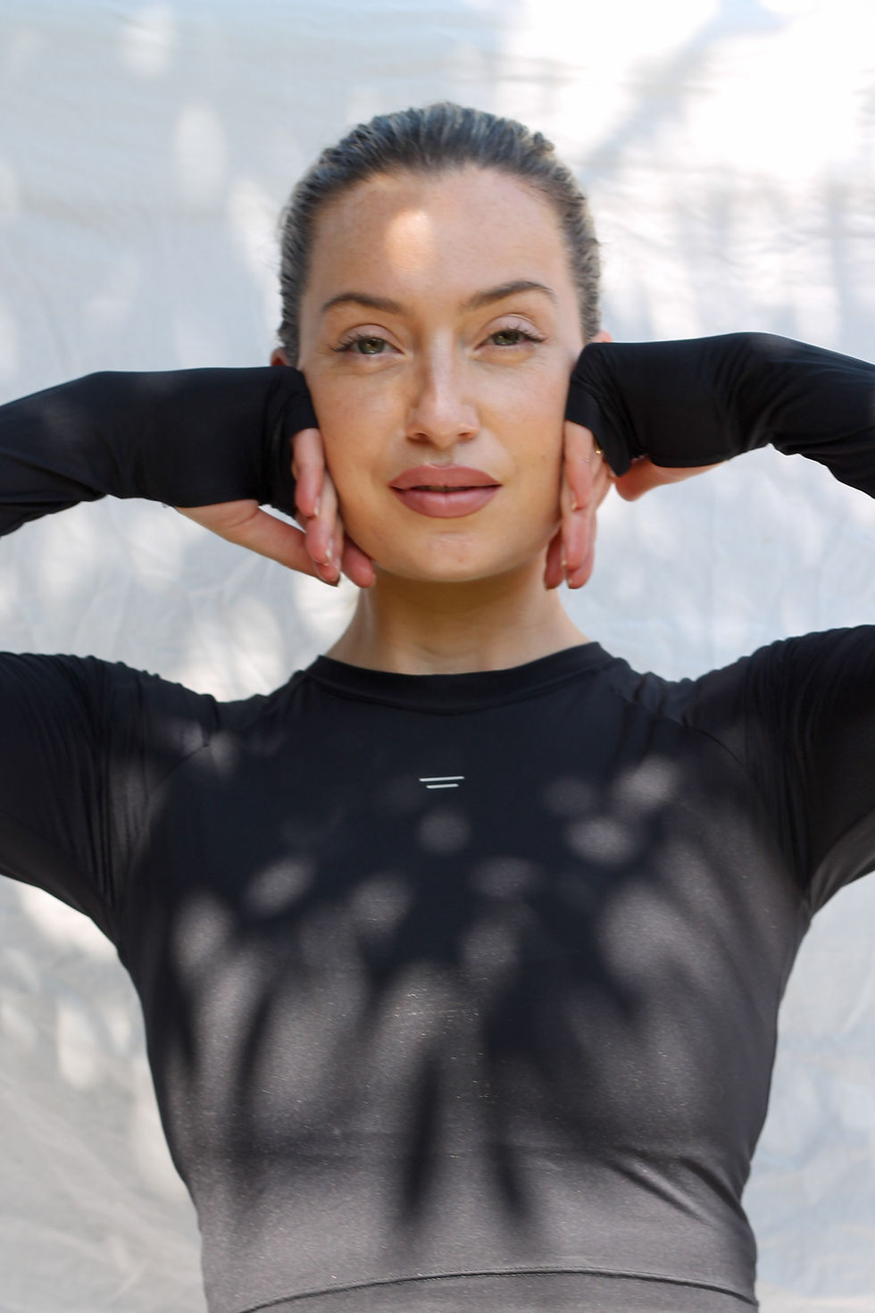 Thumbnail: CINDY LONG SLEEVE CROP - BLACK