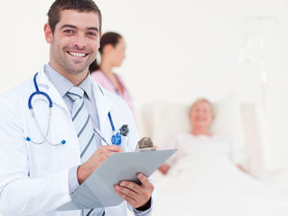 Clínicos o Investigadores: ¿Quién debe enseñar medicina?