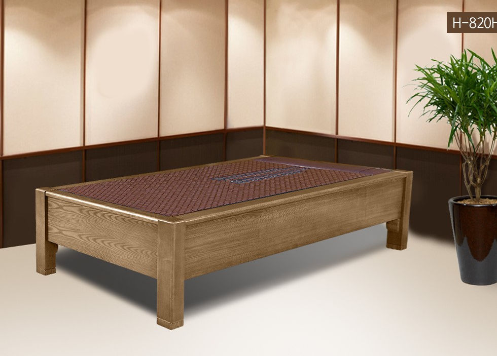 Korea 3H massage bed got 5 patients, can effectively correct spine.