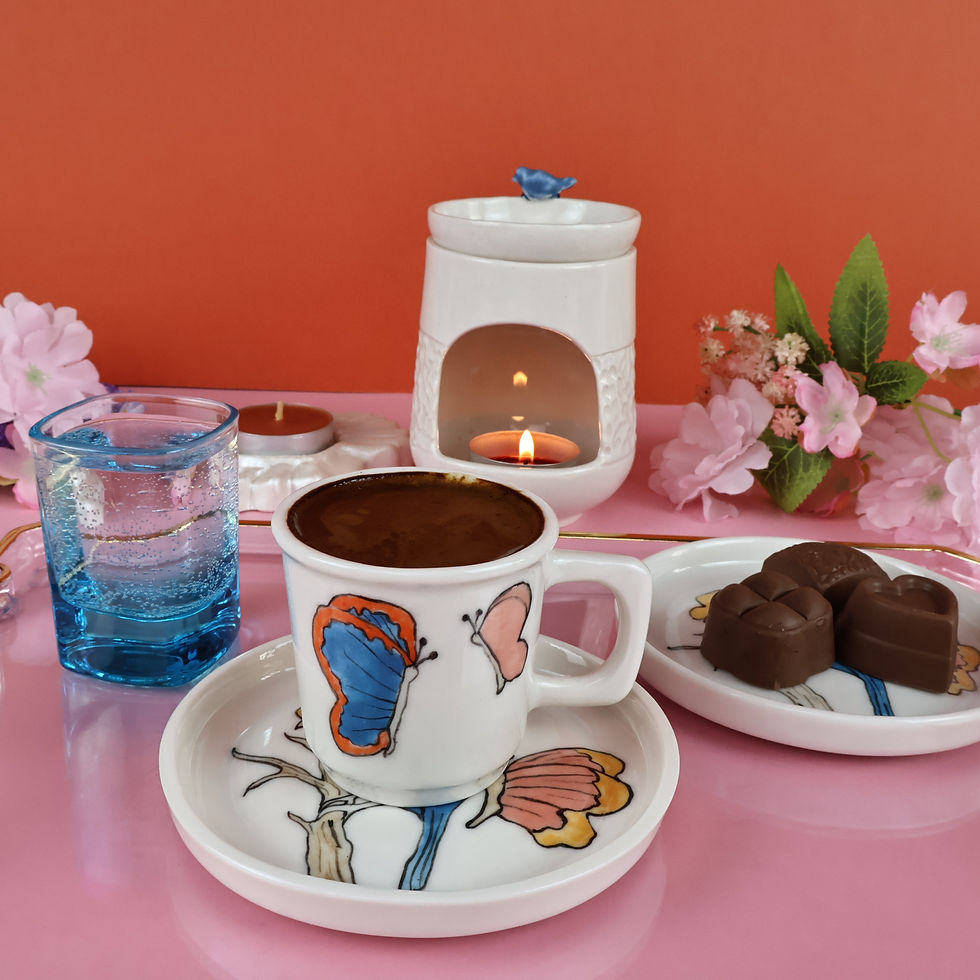 Türk Kahvesi FincanıTuruncu  Mavi Pembe Kelebek Desenli