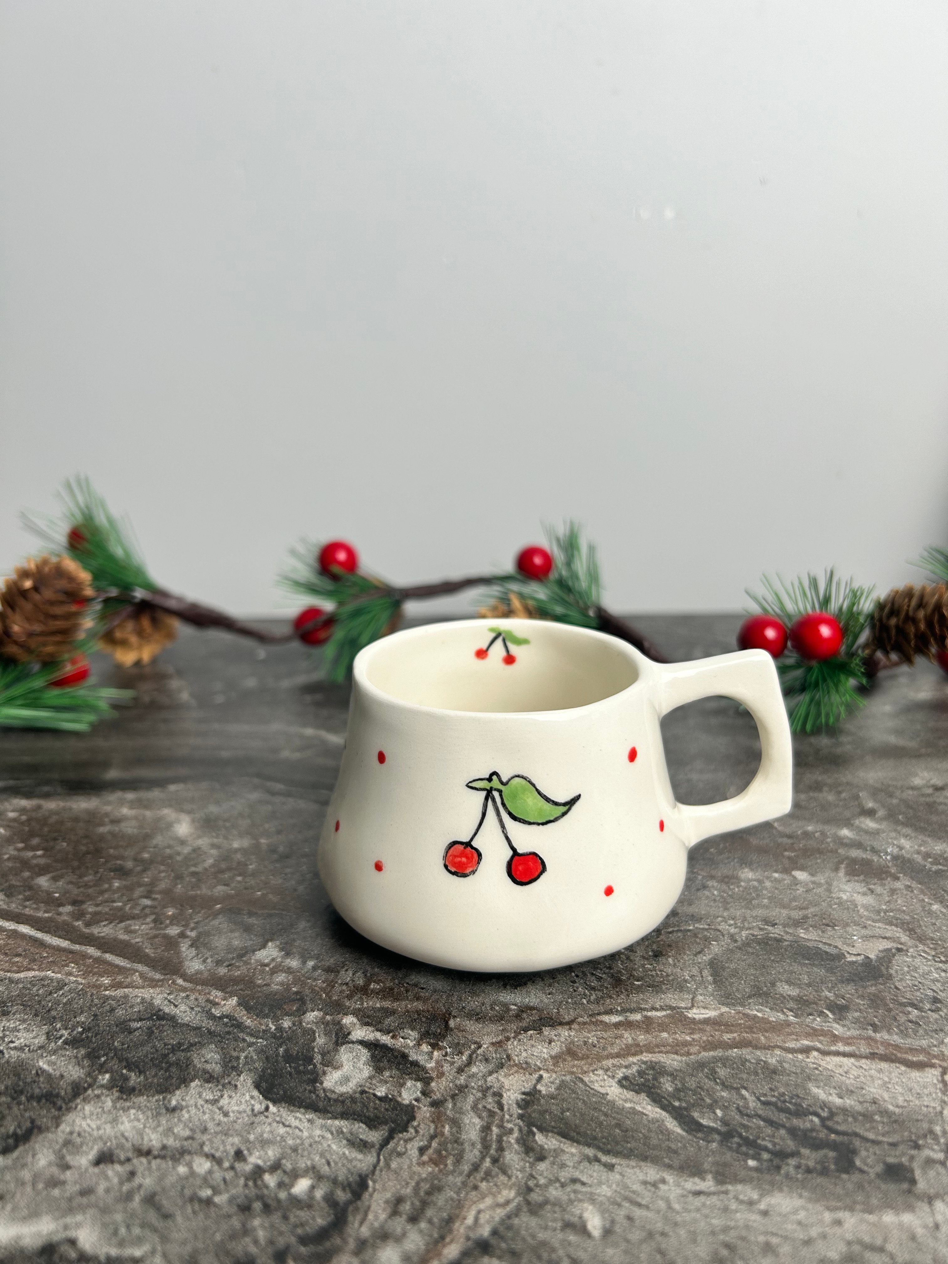 Porselen Kiraz Desenli Fincan