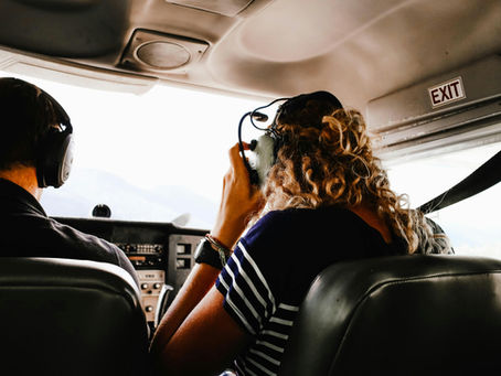 Maîtriser l'anglais aéronautique pour des vols en toute sécurité