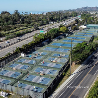 Santa Barbara, CA Muni Courts full pickleball empty tennis 