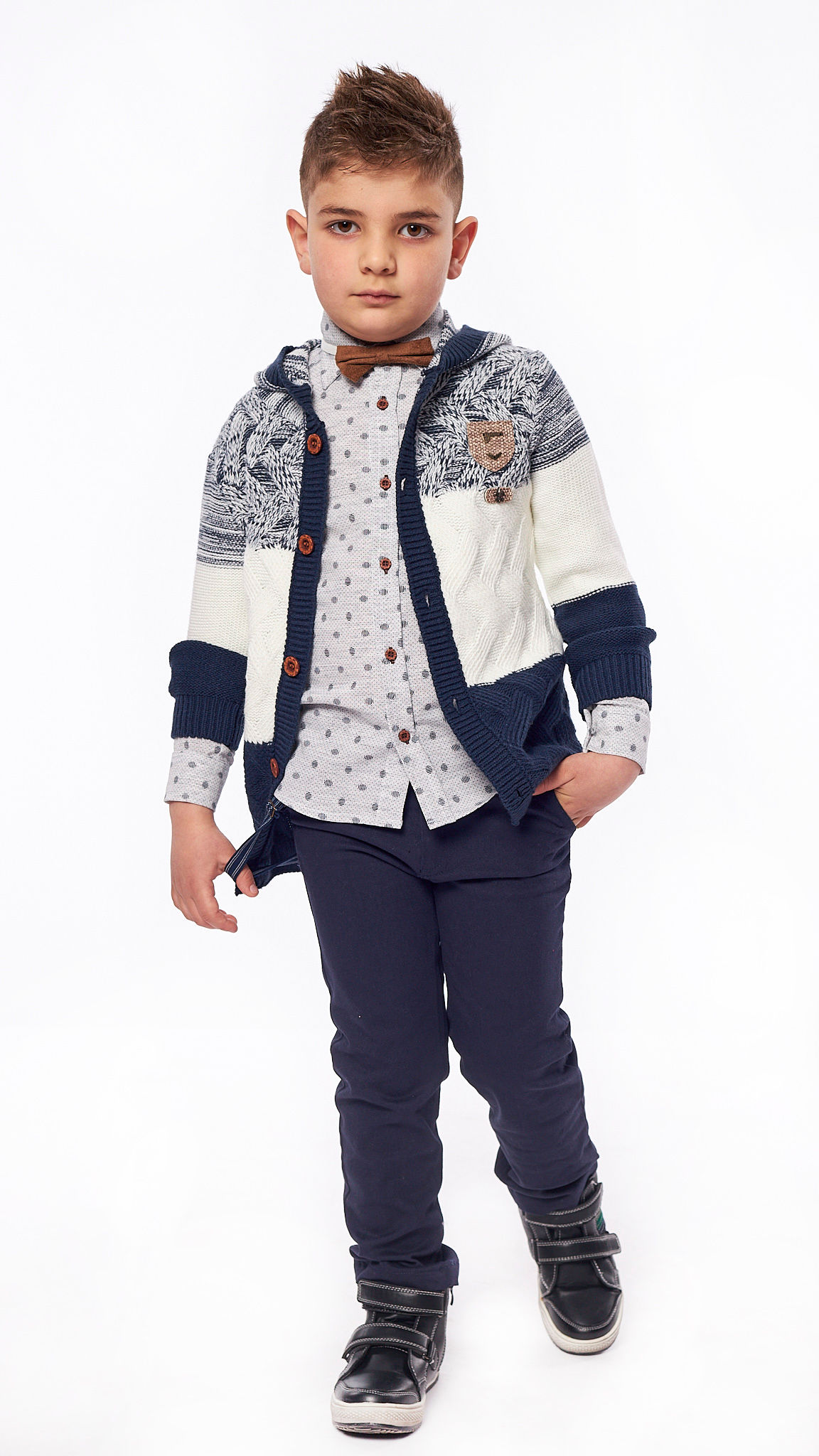 ΣΕΤ 4 ΤΜΧ ΜΕ ΖΑΚΕΤΑ ΠΛΕΧΤΗ HASHTAG 227802