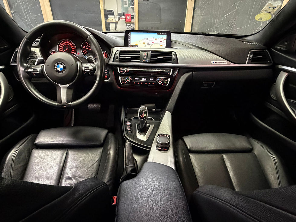 Miniature : BMW SERIE 4 GRAN COUPE (F36) 420 DA 190 CV BVA GPS TEL TOIT OUVRANT CARPLAY CAM