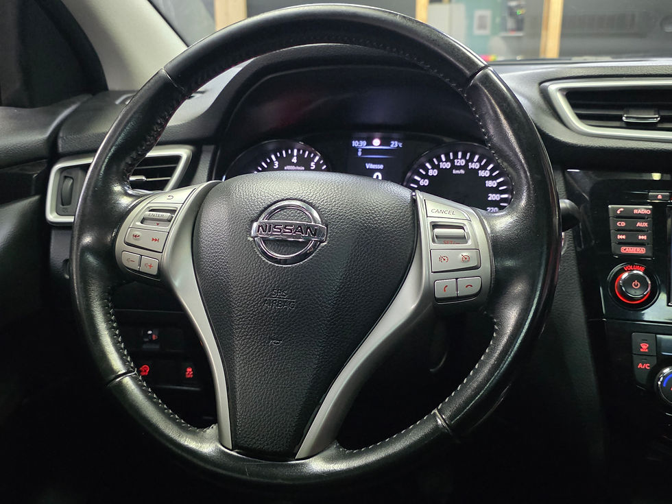 Miniature : NISSAN QASHQAI 1.2 DIG-T 115 CV GPS BLUETOOTH CAMERA360