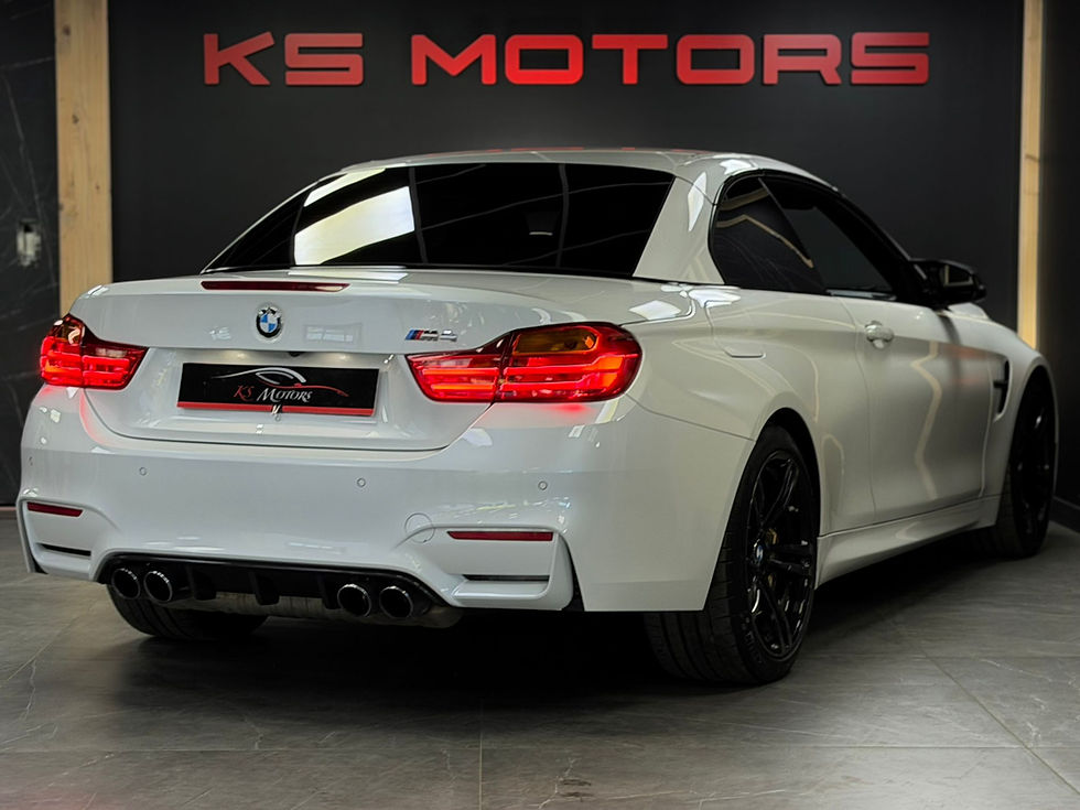 Miniature : BMW M4 CABRIOLET 3.0 431 CV DKG BVA GPS TEL HARMAN KARDON CARBONE FREIN CERAMIQ