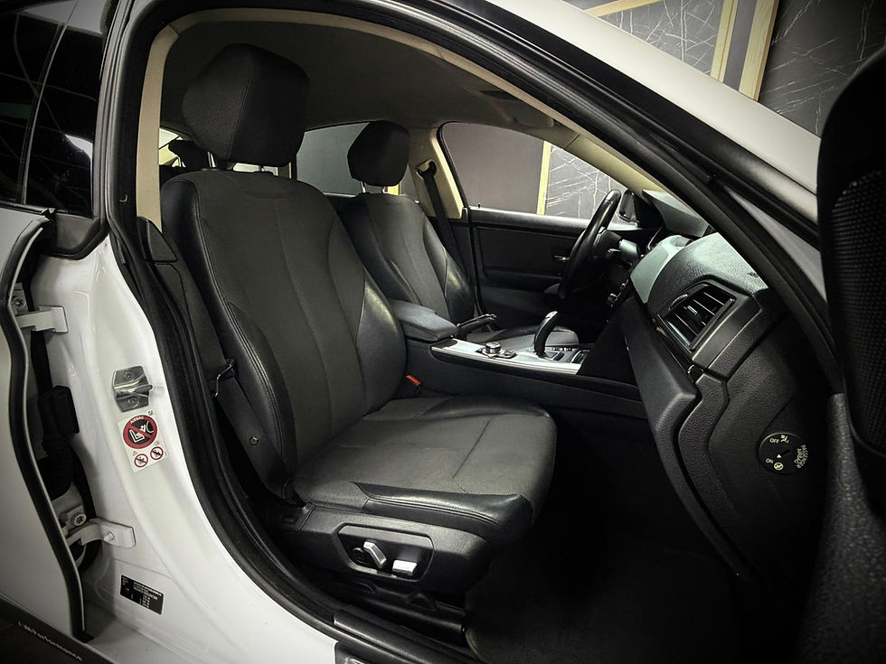 Miniature : BMW SERIE 4 GRAN COUPE (F36) 420 DA 190 CV BVA GPS TEL