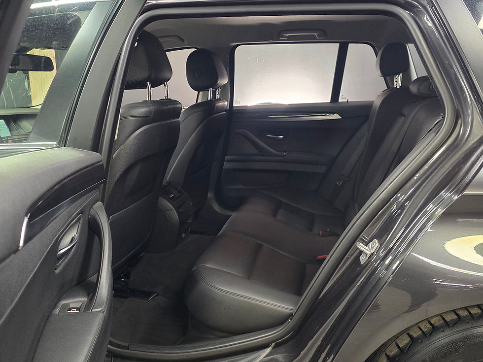 Miniature : BMW SERIE 5 TOURING (F11) 520DA 163 CV BVA GPS BLUETOOTH