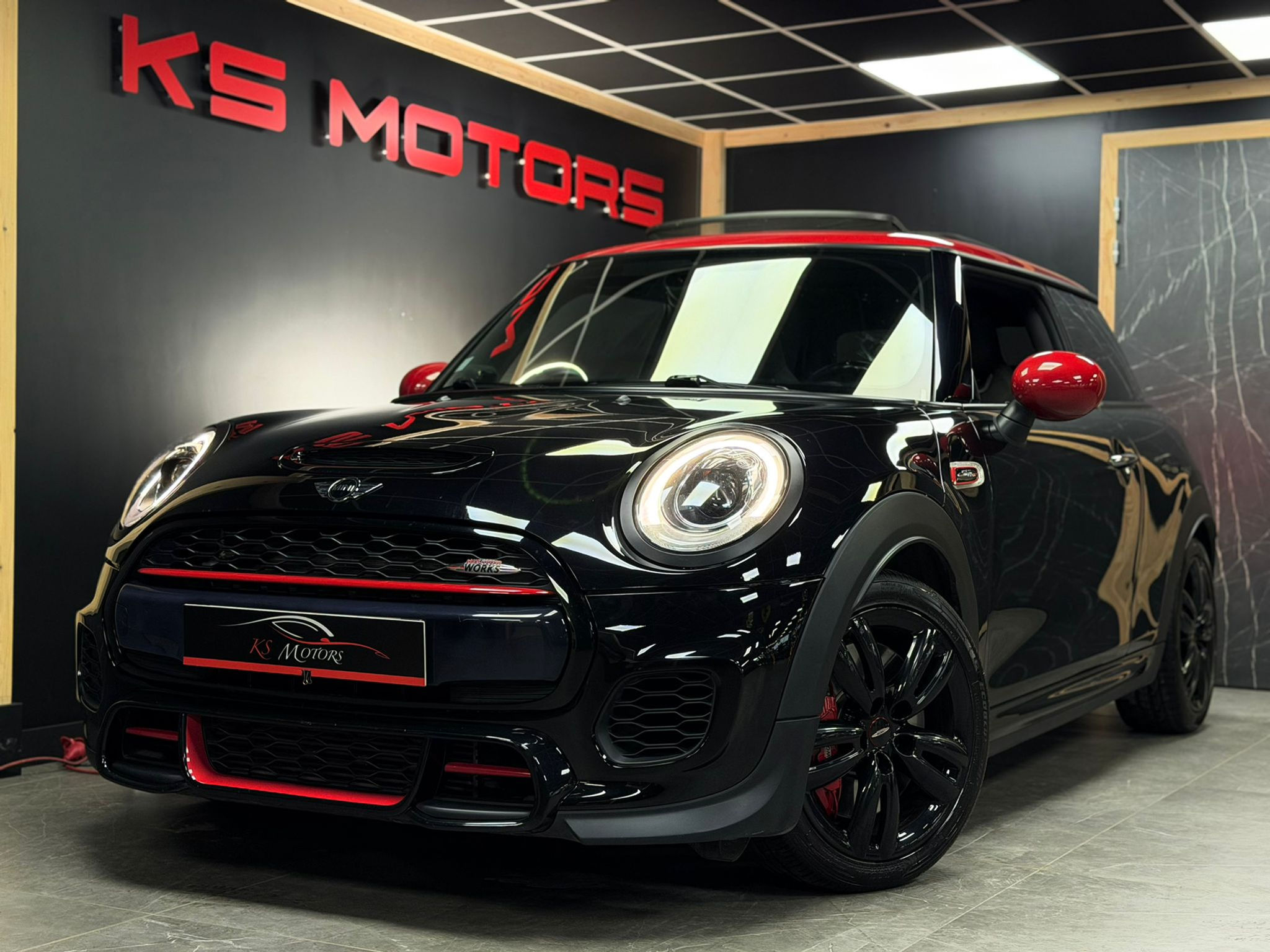 MINI JOHN COOPER WORKS 231 CV BVA GPS TEL TOIT OUVRANT PANORAMIQUE