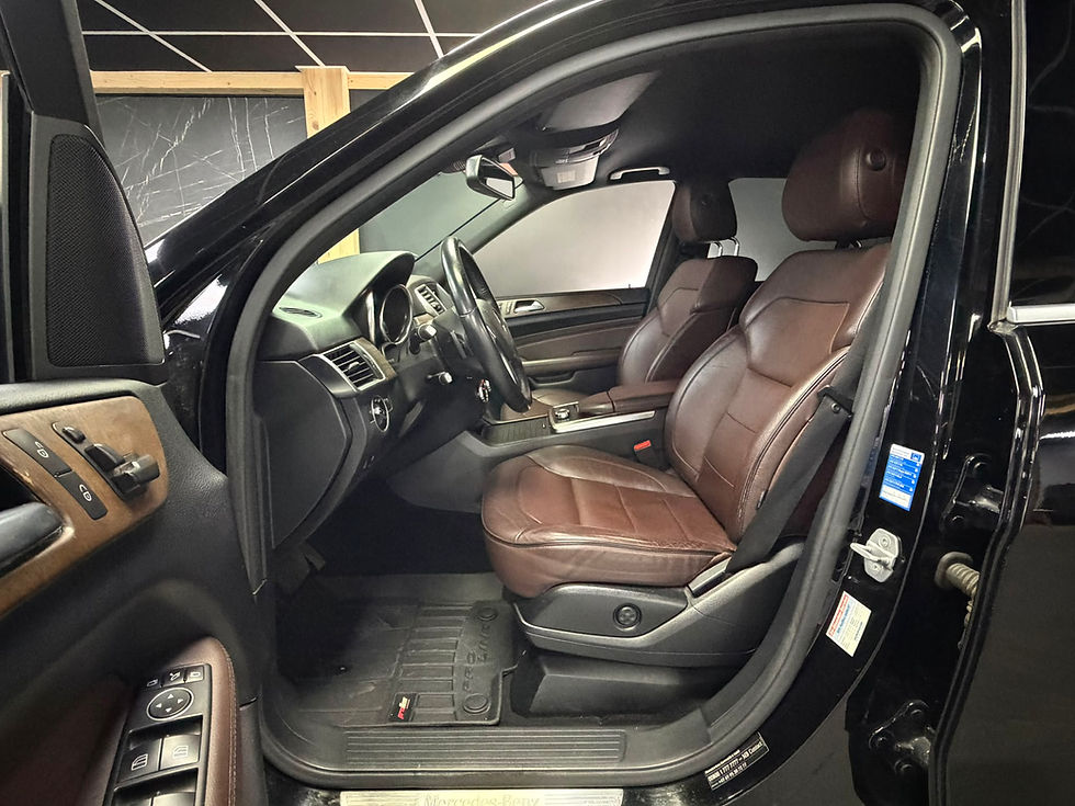 Miniature : MERCEDES ML 350 BLUETEC 258 CV BVA GPS TEL CAMERA