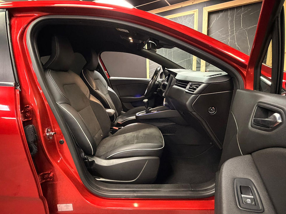 Miniature : RENAULT CLIO V 1.5 BLUE DCI 115 CV GPS BLUETOOTH CARPLAY