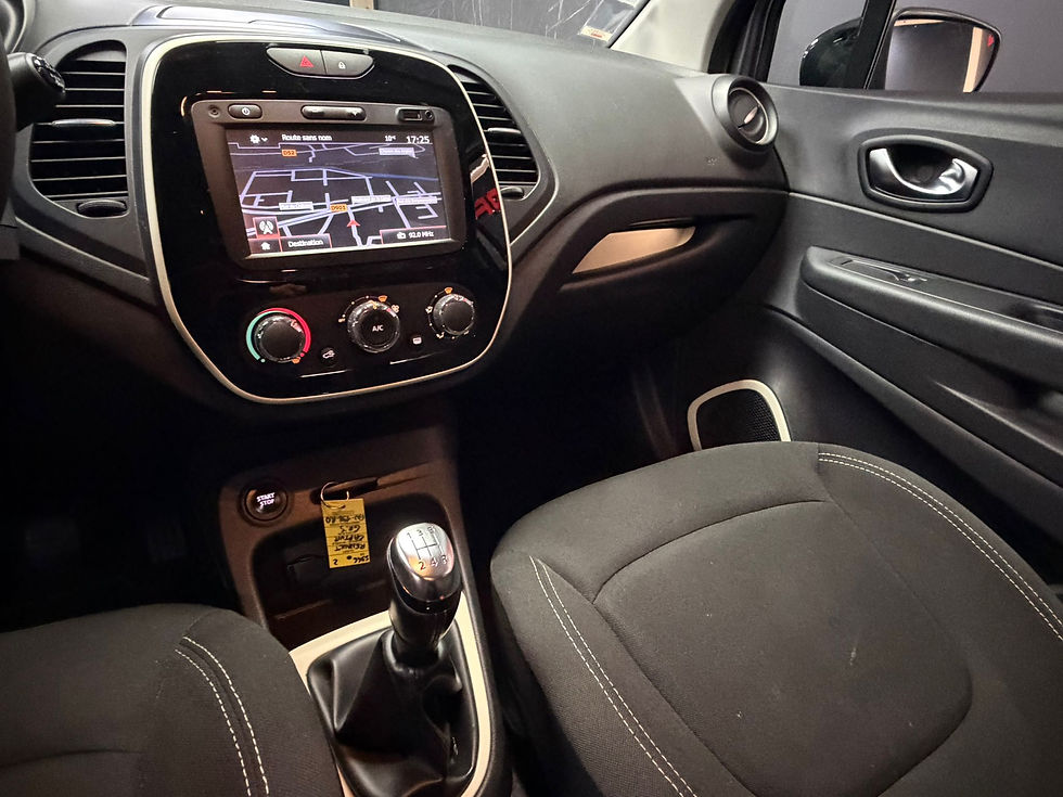 Miniature : RENAULT CAPTUR 0.9 TCE 90 CV GPS TEL