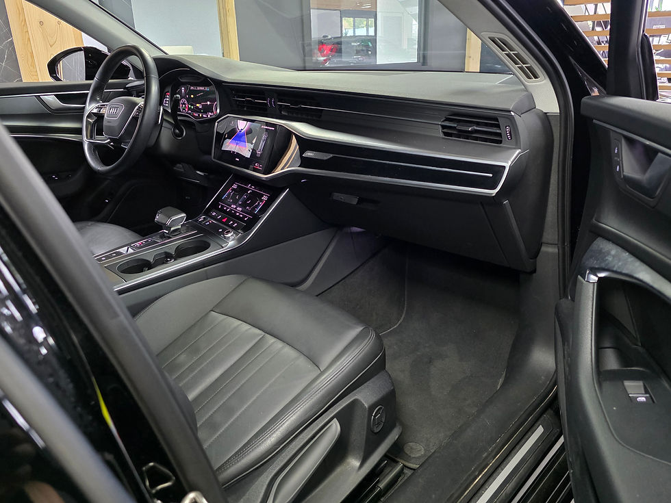 Miniature : AUDI A6 AVANT 40 TDI 204CV GPS CARPLAY CUIR