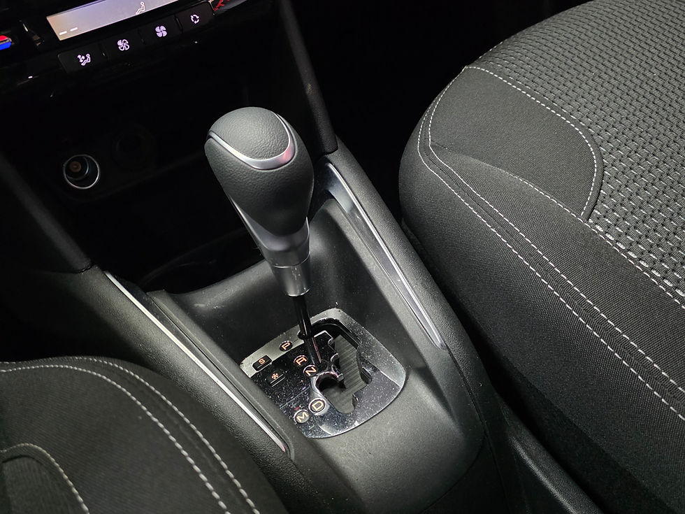 Miniature : PEUGEOT 208 110 CV BVA GPS TEL TVA 8221 KM