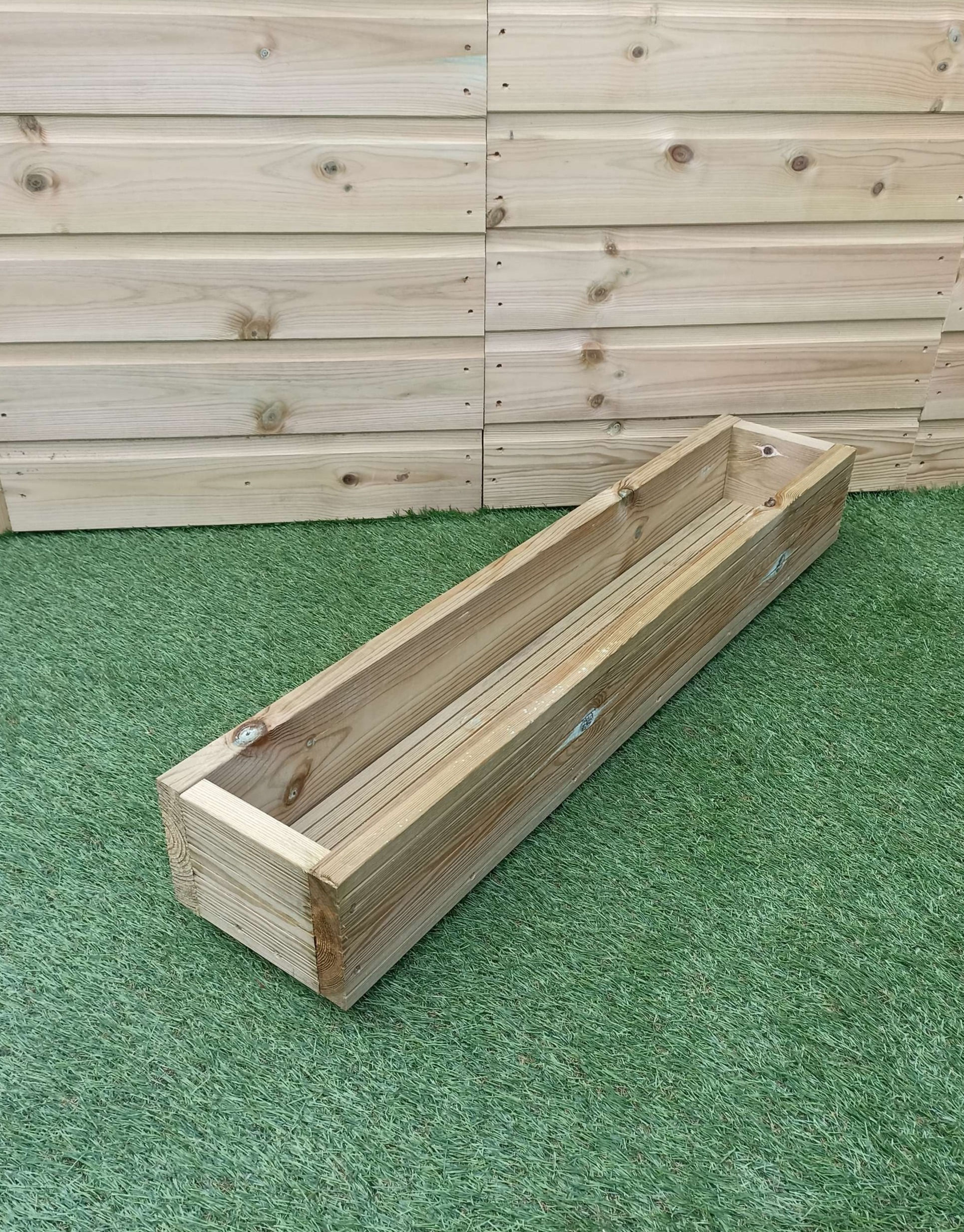 simple box planter 90cm