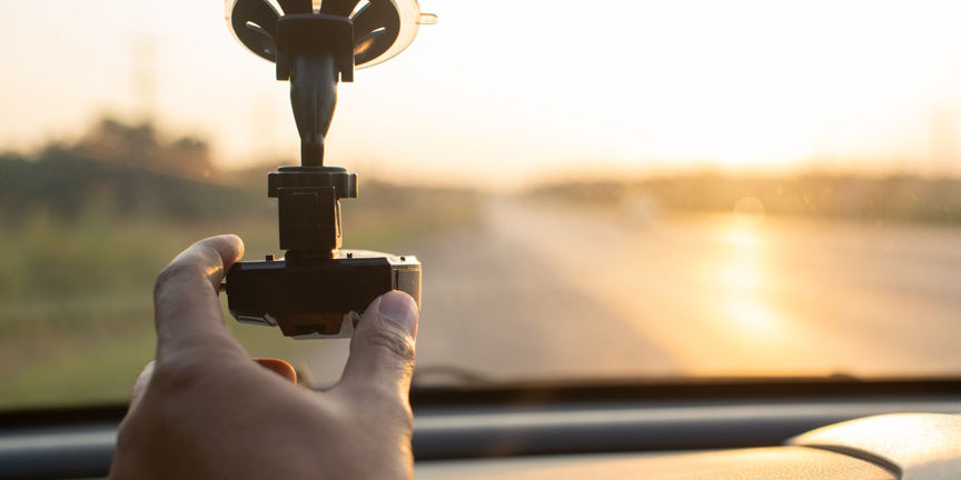 speed radar being placed on windshield