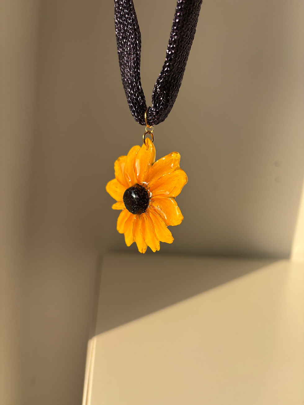 Miniatura: Mini Sunflower Choker  Necklace