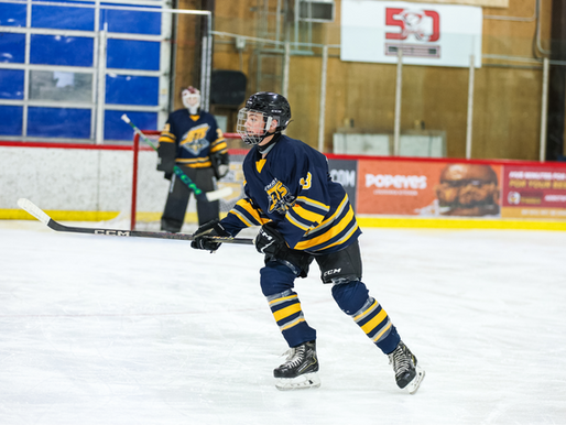 2011-Born Defenseman Owen Lee Signs to U18 Developmental Player Commitment
