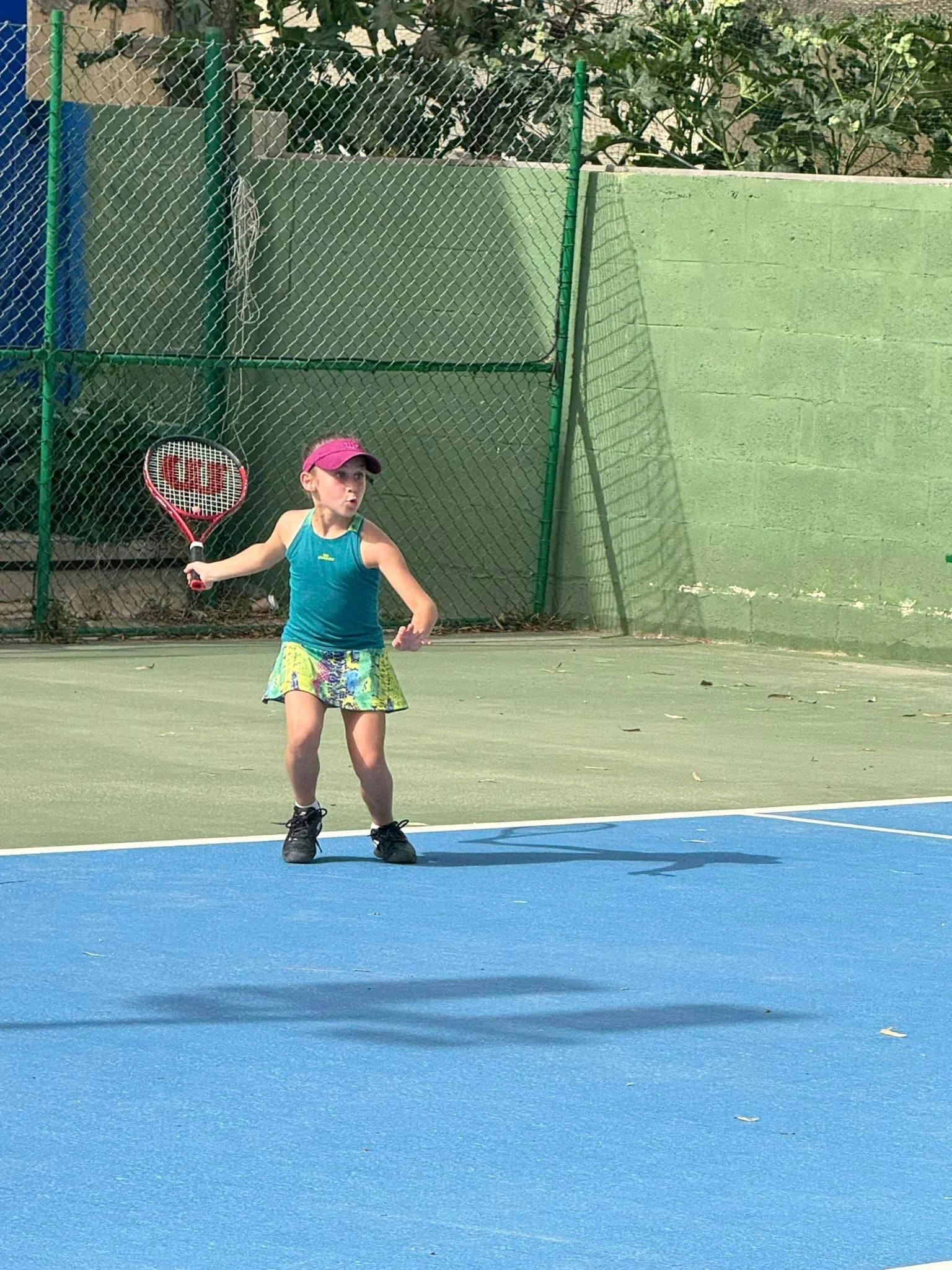 Tennis kid on court