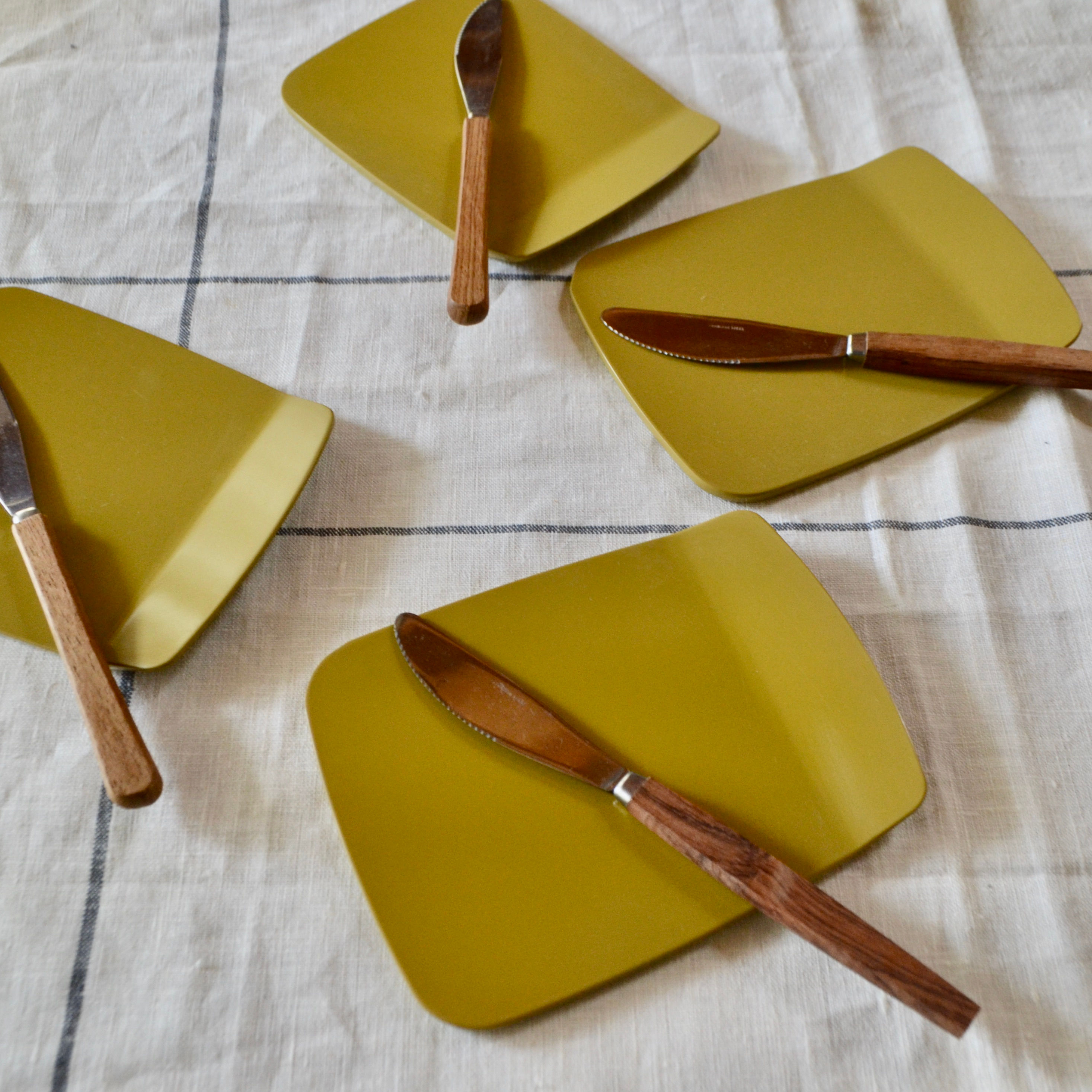 ROSTI BJORN CHRISTENSEN PLATE ／ロスティブレッドプレート４枚セット