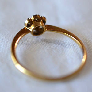 サムネイル： ANTIQUE 7DIAMOND FLOWE RING18／アンティーク7ダイ