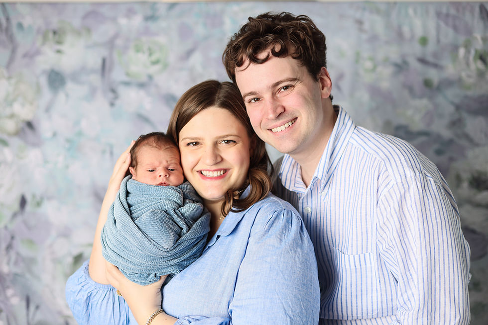 Mini Sessions vs Signature Sessions: What Long Island Families Should Know